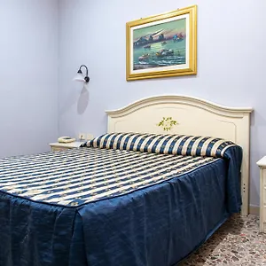Ventura Hotel